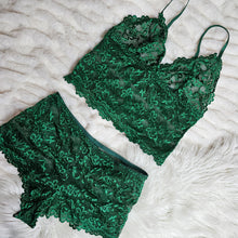 Load image into Gallery viewer, Erotic Emerald