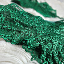Load image into Gallery viewer, Erotic Emerald